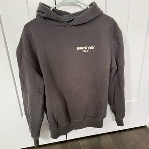 Woman’s size xs brown white fox hoodie 🤎